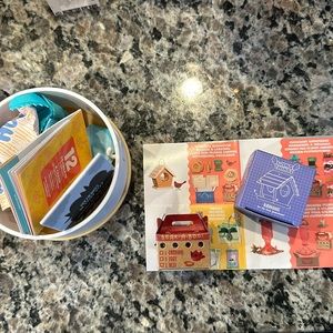 MGA Miniverse Make it Lifestyle Home Series 1 Cardinals Birdhouse